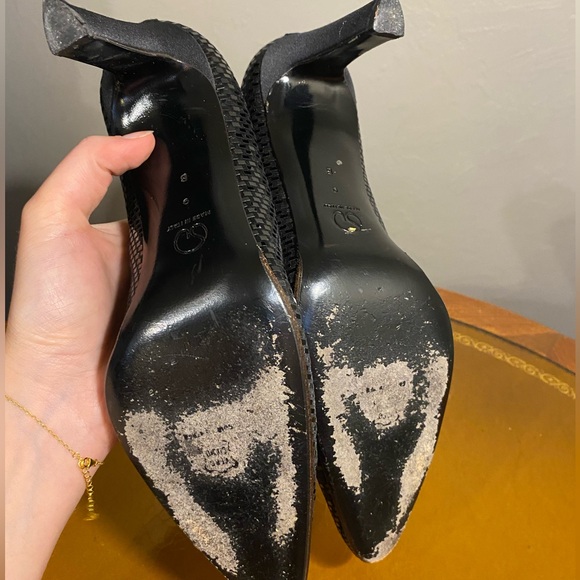 ST. JOHN HEELS - Picture 4 of 5